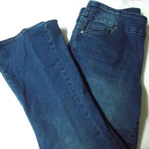 GG Jeans slim fit stretch with flared bottoms sz 14